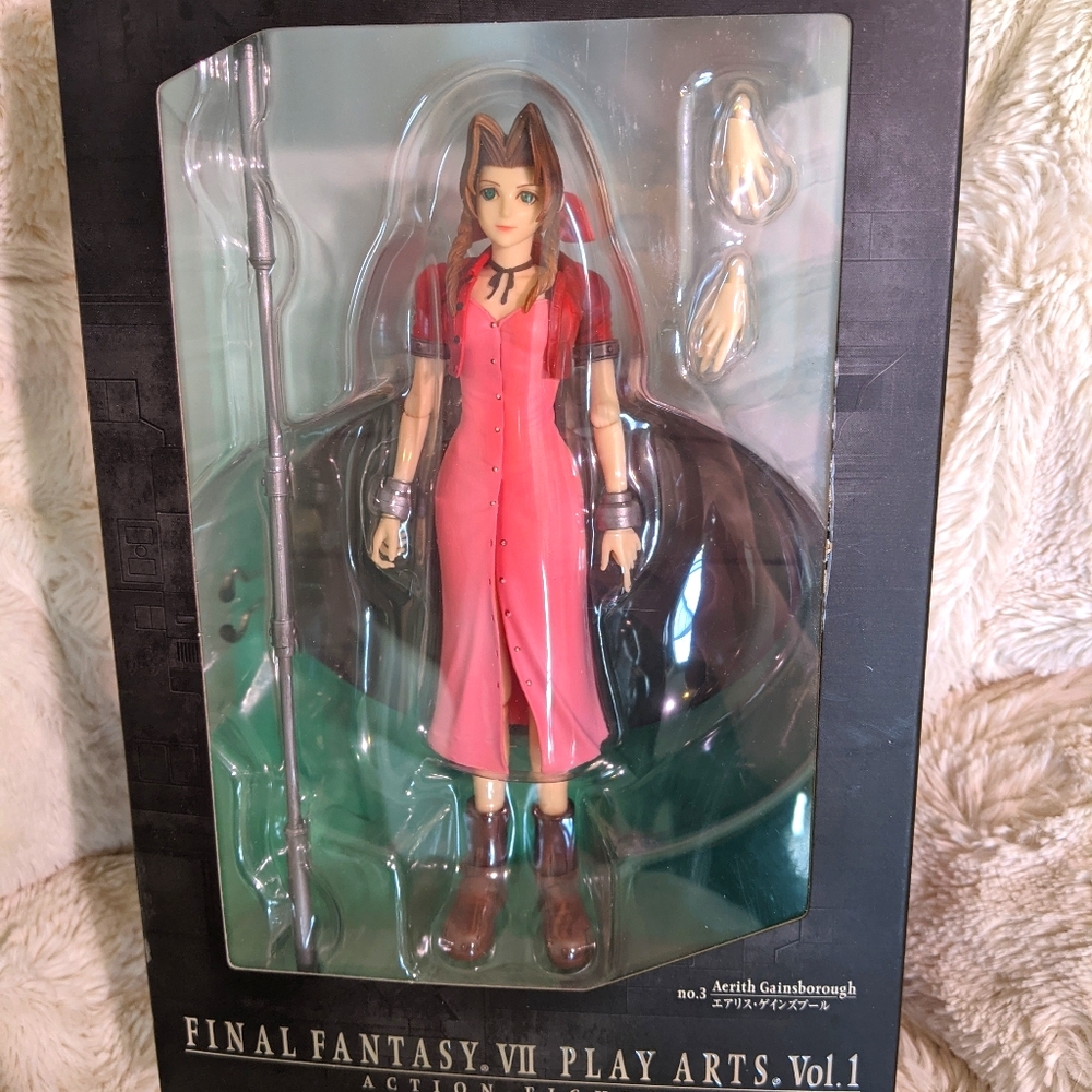 Aerith/Aeris FFVII Play Arts Vol. 1 Figure